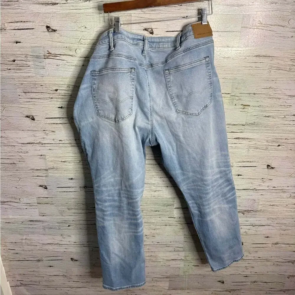 American Eagle Outfitters Light Blue Men's Relaxed Jeans athletic fit size 40